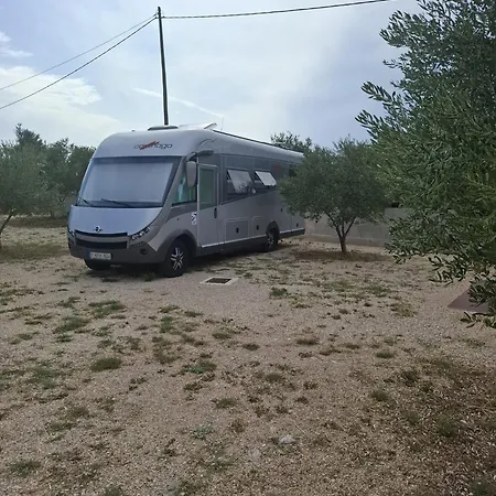 Camp Oblica - Parcela - Empty Plot *
